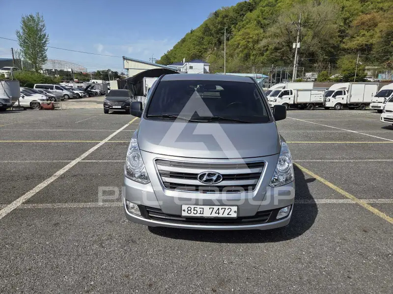 2017 Hyundai Starex