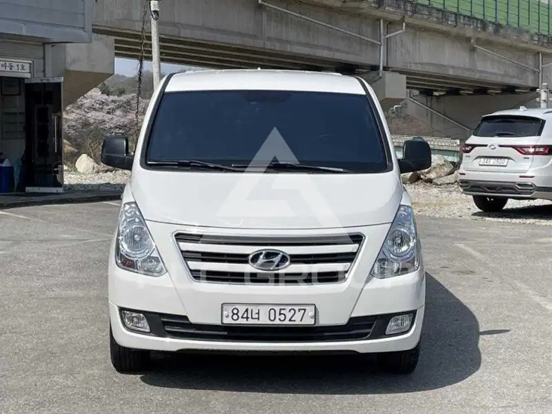 2017 Hyundai Starex
