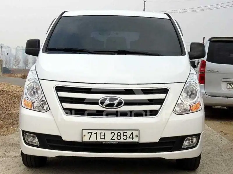2017 Hyundai Starex