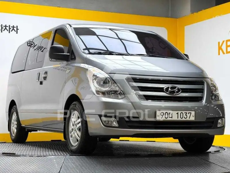2017 Hyundai Starex