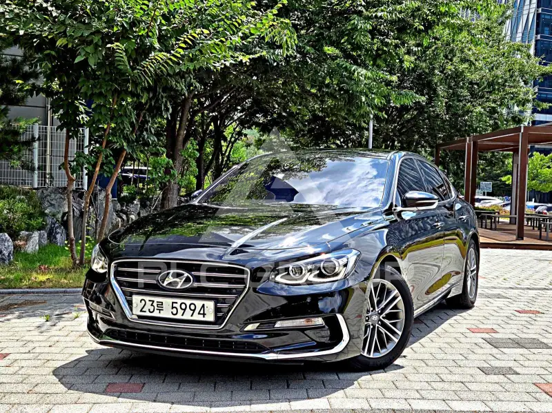 2017 Hyundai Grandeur