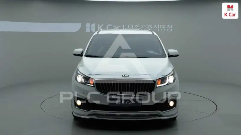 2018 KIA Carnival