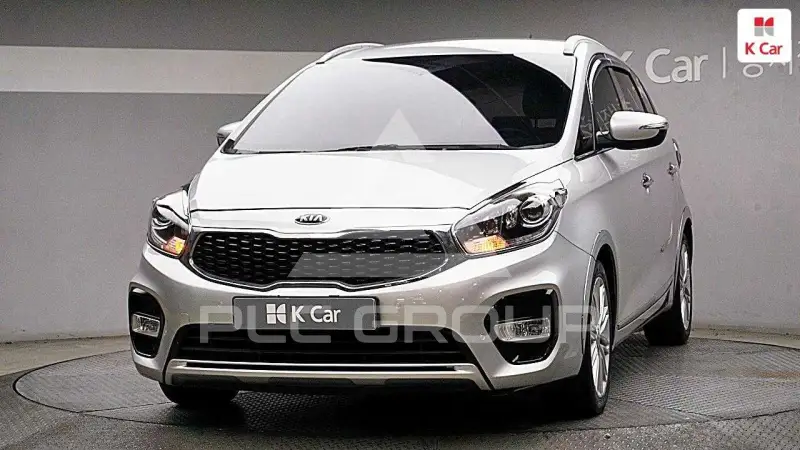 2018 KIA Carens