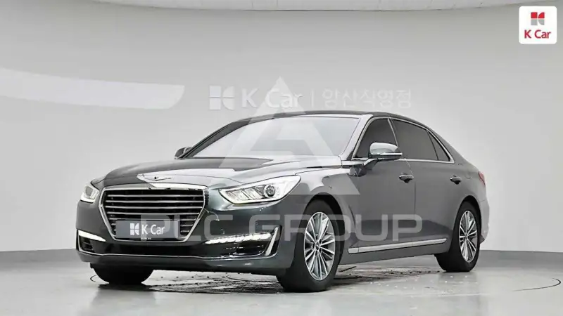2018 Genesis EQ900