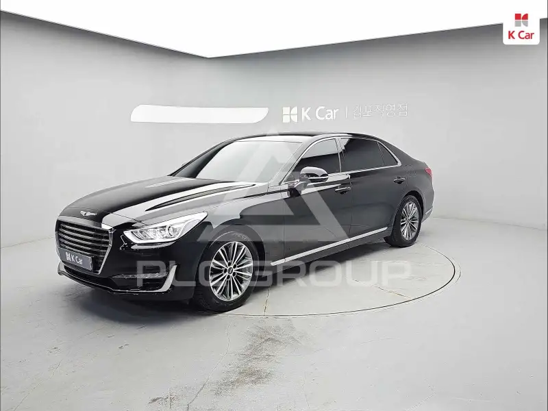 2018 Genesis EQ900
