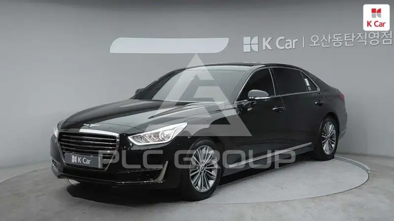2018 Genesis EQ900