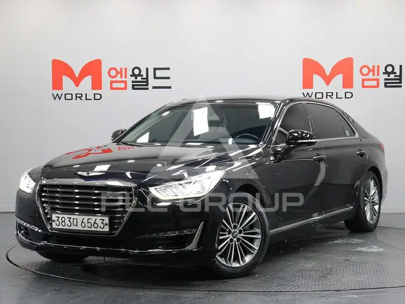 2018 Genesis EQ900