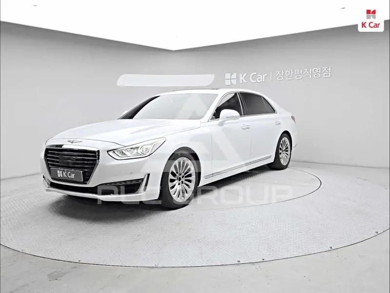2018 Genesis EQ900