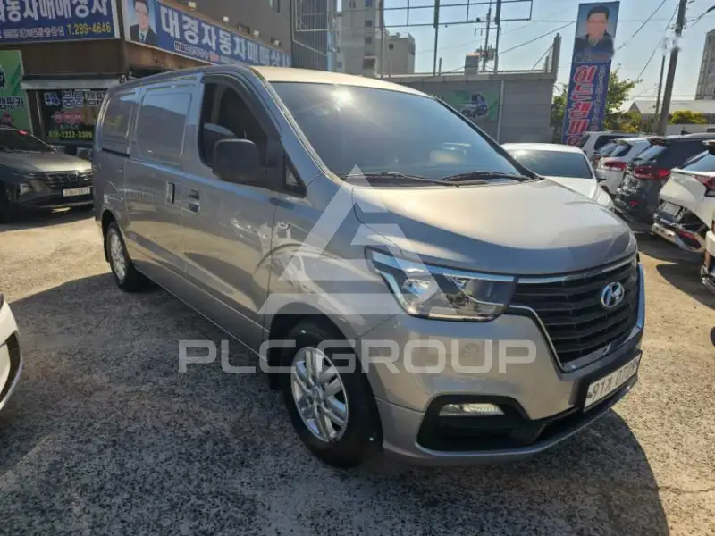 2018 Hyundai Grand Starex