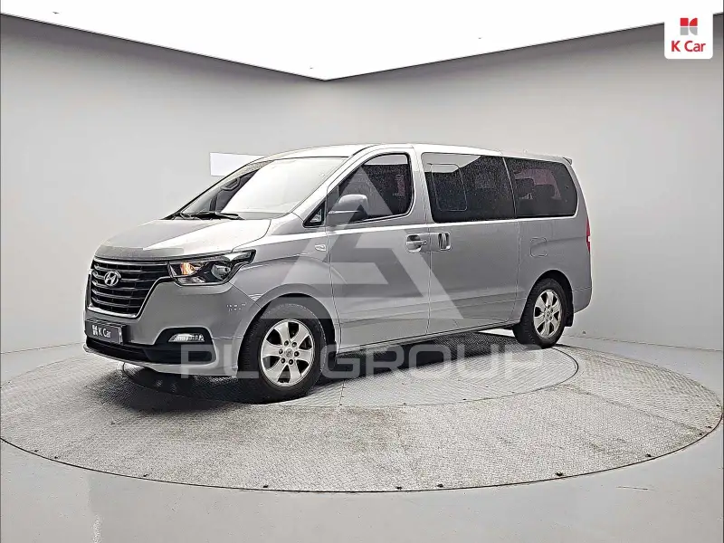 2018 Hyundai Grand Starex