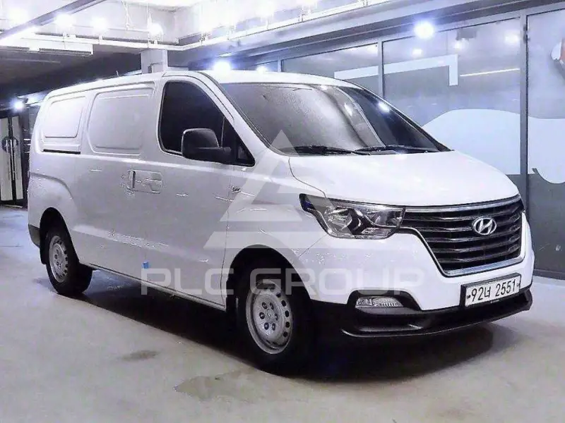 2018 Hyundai Grand Starex