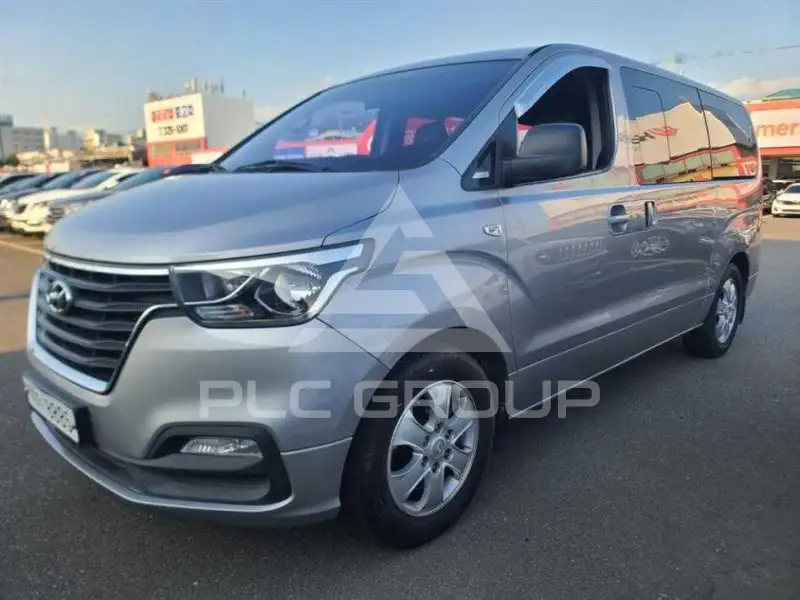 2018 Hyundai Grand Starex