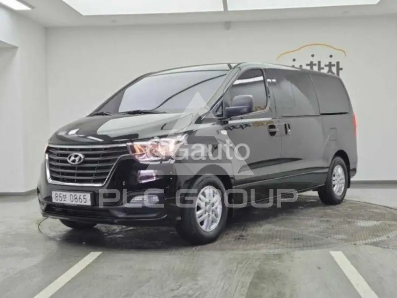 2018 Hyundai Grand Starex