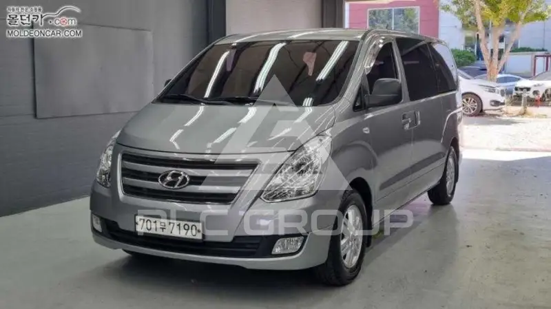 2018 Hyundai Starex