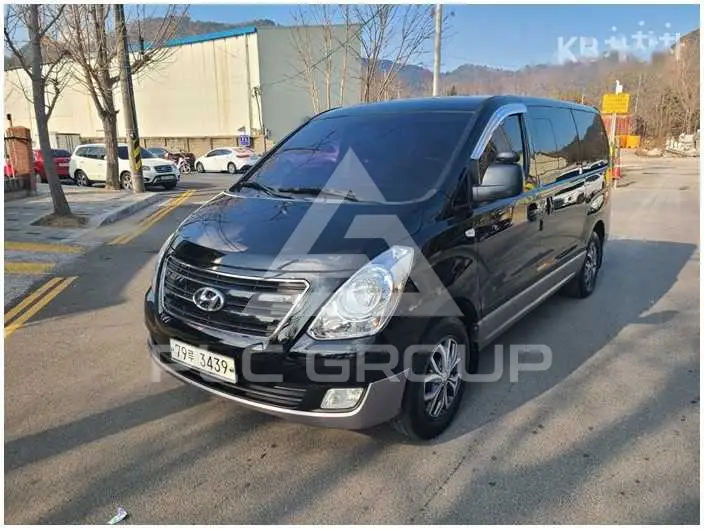 2018 Hyundai Starex