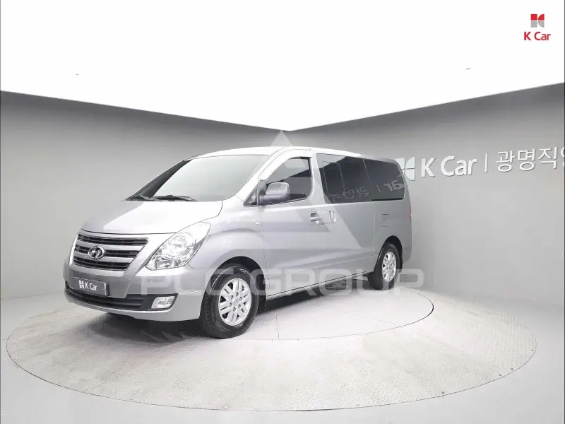 2018 Hyundai Starex