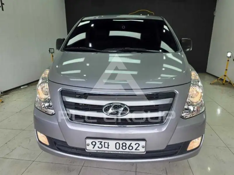 2018 Hyundai Starex