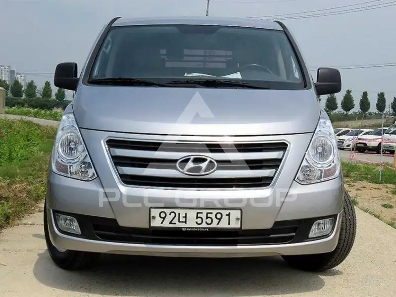 2018 Hyundai Starex