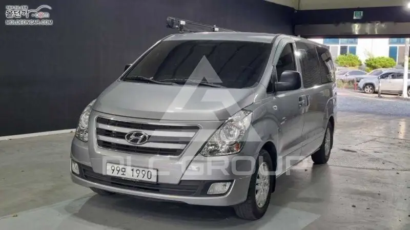 2018 Hyundai Starex