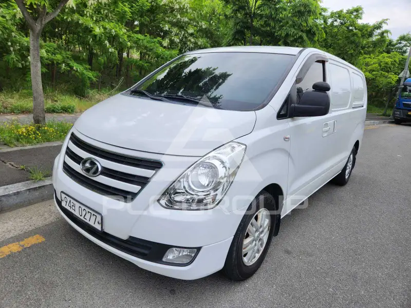 2018 Hyundai Starex