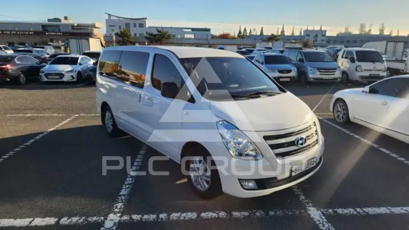 2018 Hyundai Starex