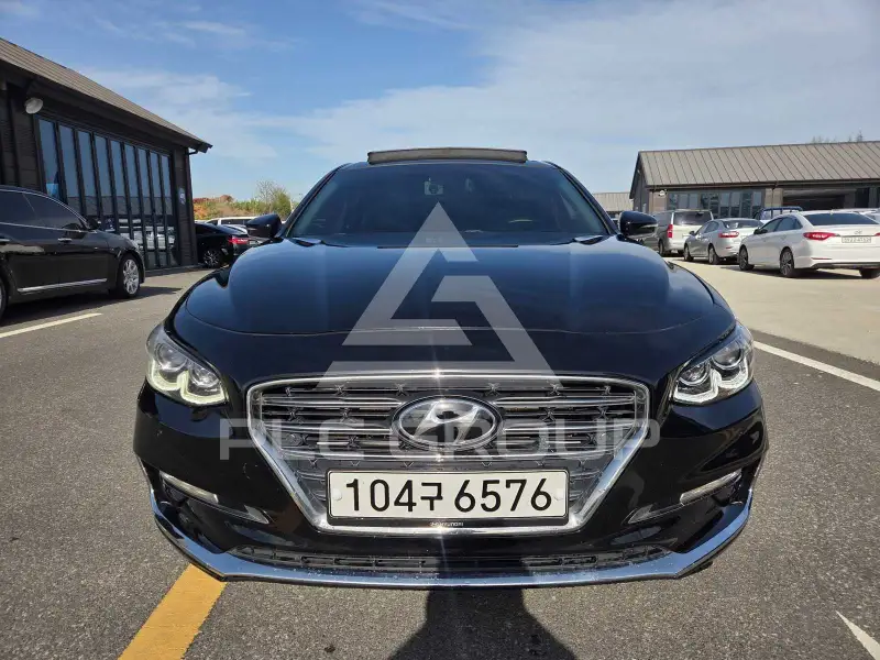 2018 Hyundai Grandeur