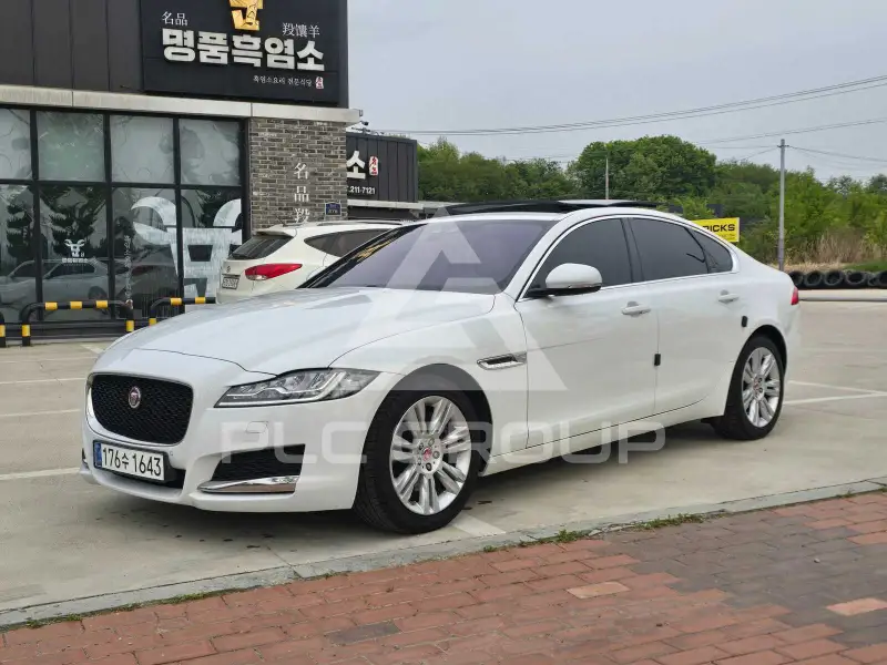 2019 Jaguar XF