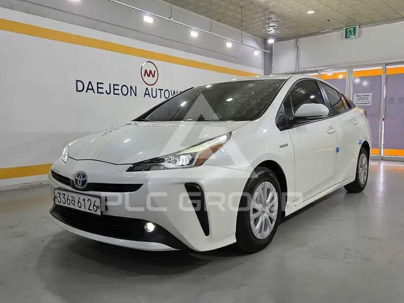2019 Toyota PRIUS