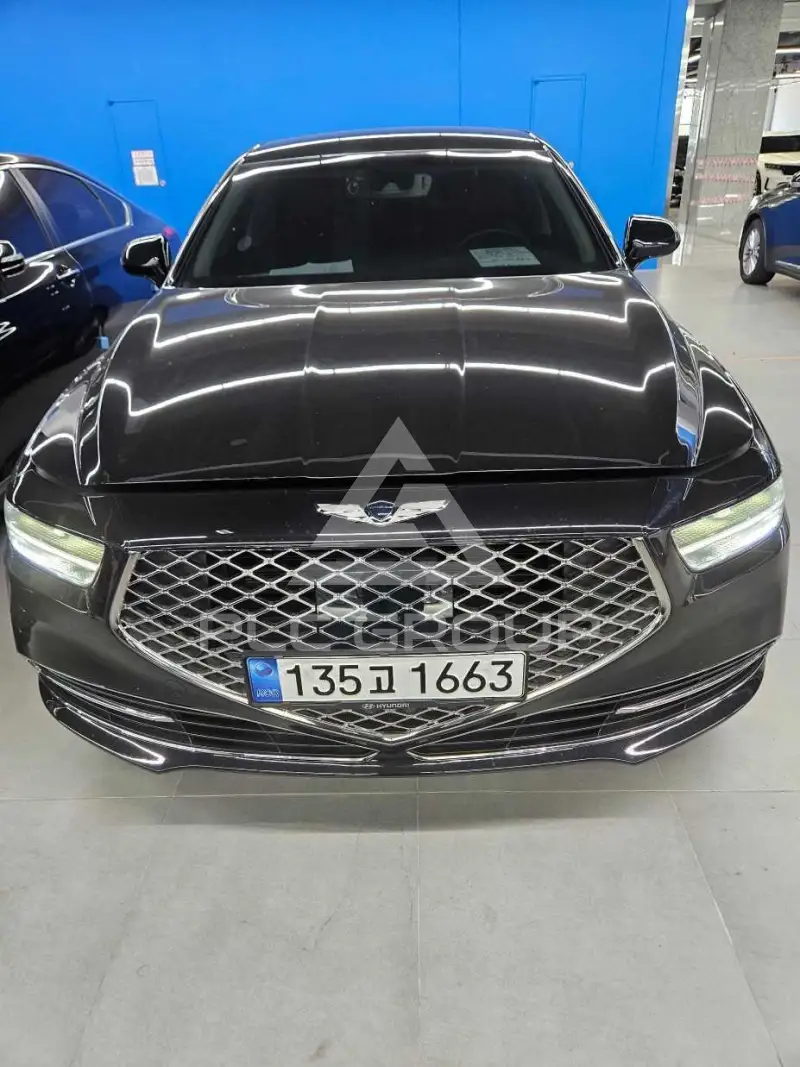 2019 Genesis G90