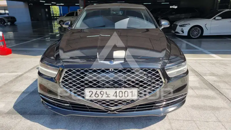 2019 Genesis G90