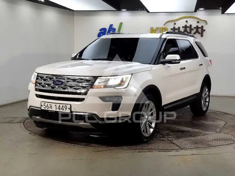 2019 Ford EXPLORER