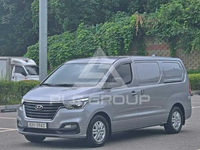 2019 Hyundai Grand Starex