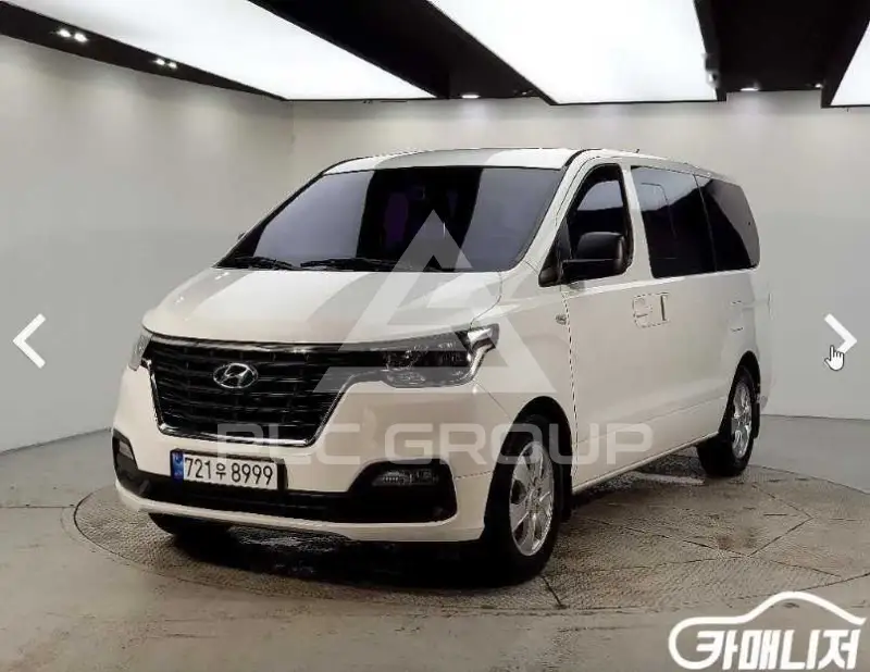 2019 Hyundai Grand Starex