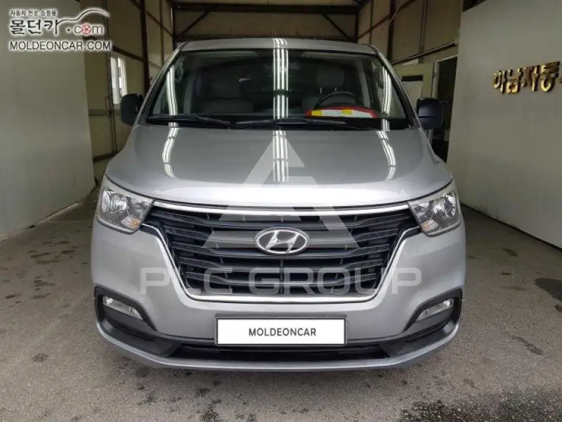 2019 Hyundai Grand Starex