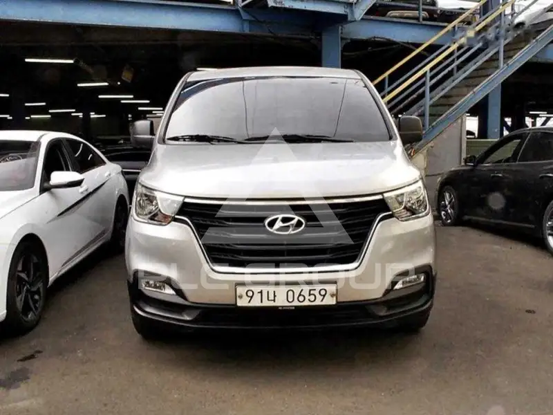 2019 Hyundai Grand Starex