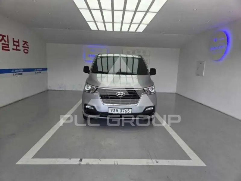 2019 Hyundai Grand Starex