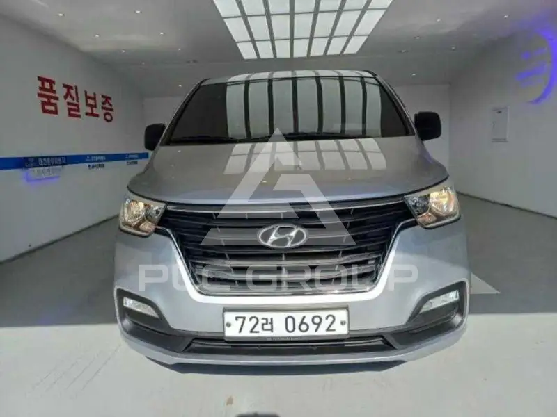 2019 Hyundai Grand Starex