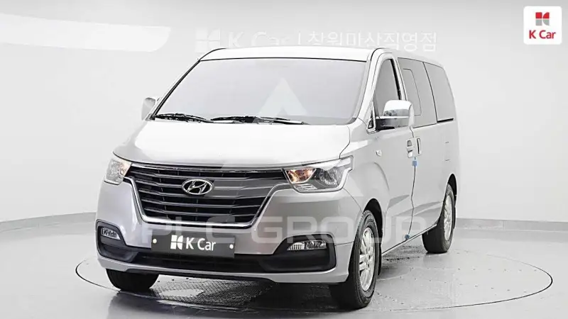 2019 Hyundai Grand Starex