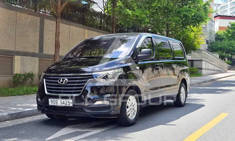 2019 Hyundai Grand Starex