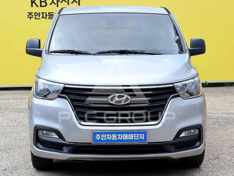 2019 Hyundai Grand Starex