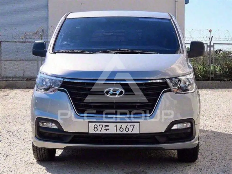 2019 Hyundai Grand Starex