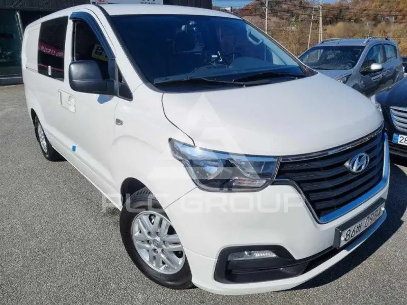 2019 Hyundai Grand Starex