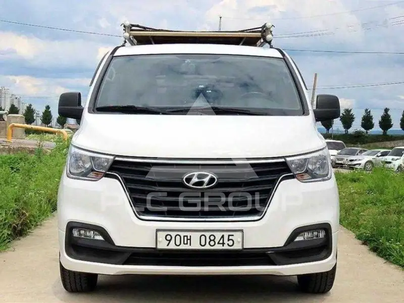2019 Hyundai Grand Starex