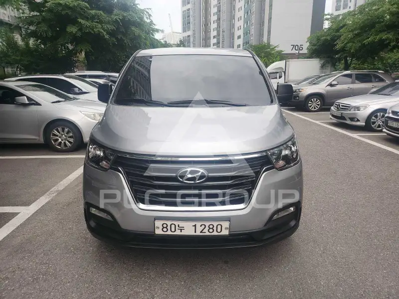 2019 Hyundai Grand Starex