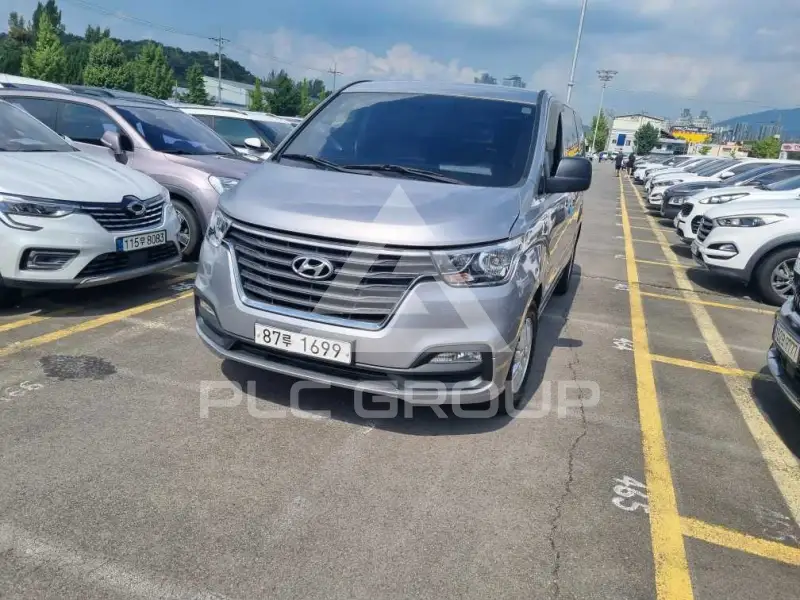 2019 Hyundai Grand Starex