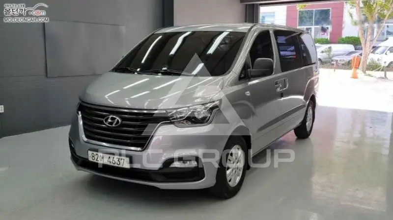 2019 Hyundai Grand Starex