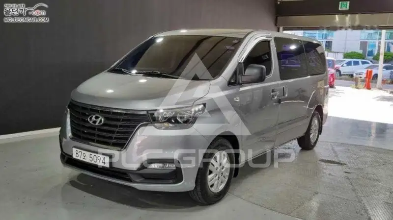 2019 Hyundai Grand Starex