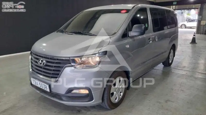 2019 Hyundai Grand Starex