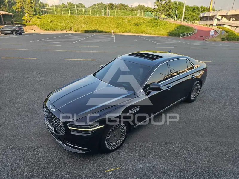 2020 Genesis G90