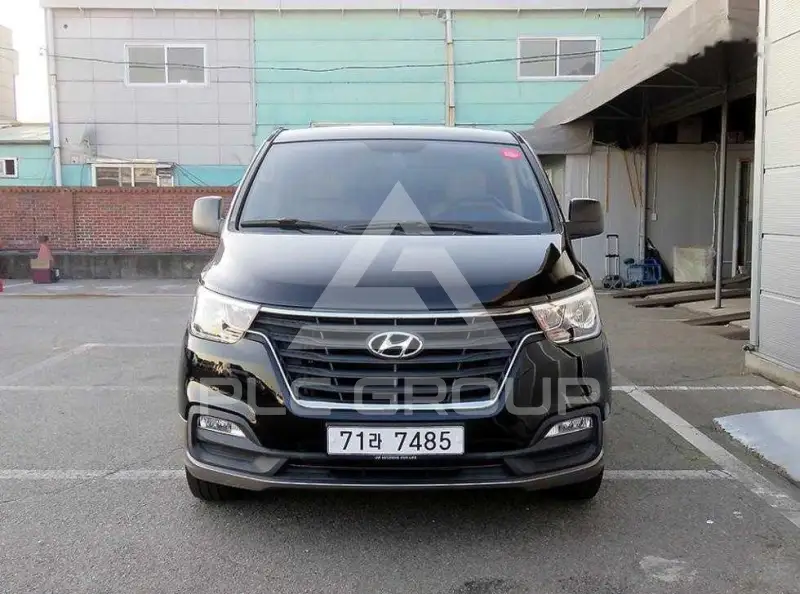 2020 Hyundai Grand Starex